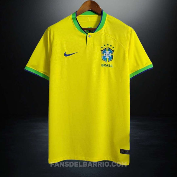 Camiseta Fan Selección de Brasil 2022 Local para Hombre (Nike)