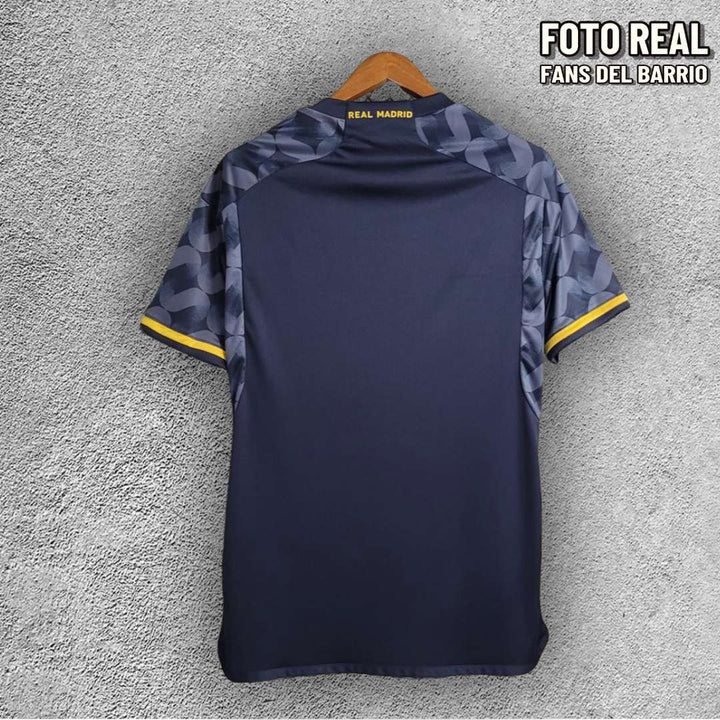 Camiseta Fan Real Madrid Visita 2023/24 de Hombre (Adidas)
