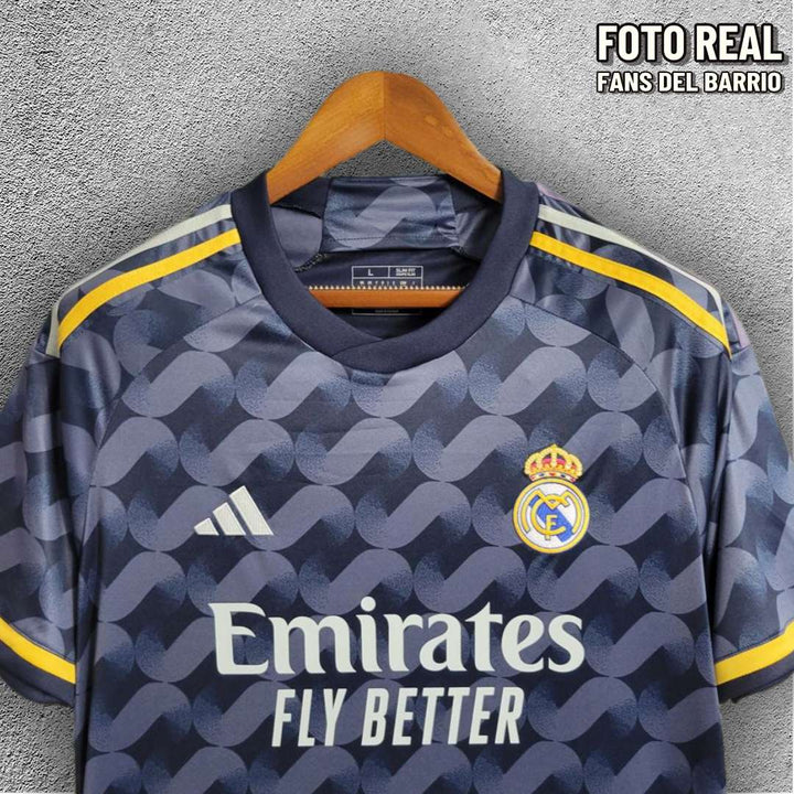 Camiseta Fan Real Madrid Visita 2023/24 de Hombre (Adidas)
