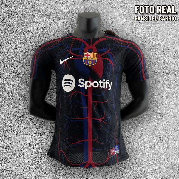 Camiseta Player F.C. Barcelona 2023/24 de Entrenamiento Edición Especial "Culers Del Mon" para Hombre (Nike)