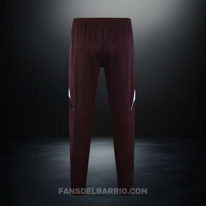 Kit Deportivo del Bayern Munich 2024-25 Sudadera + Buzo (Adidas)