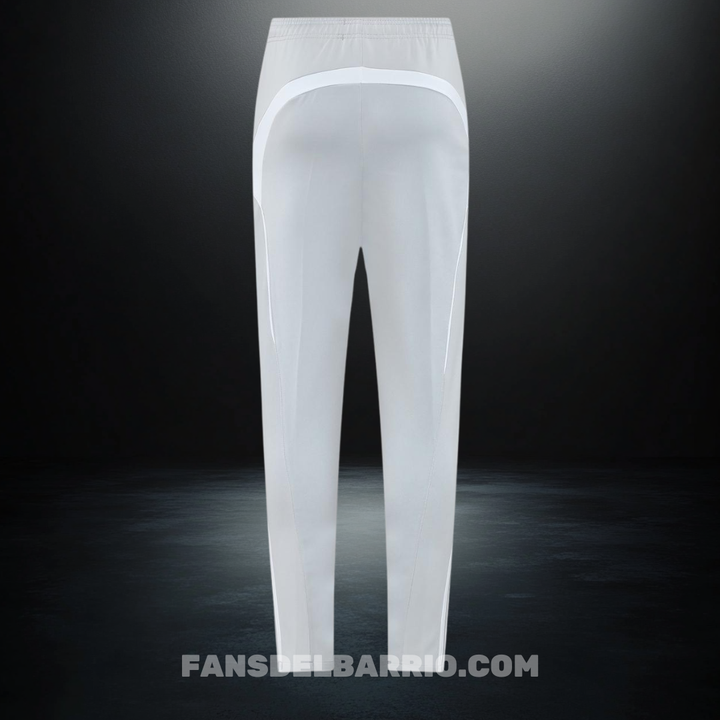 Kit Deportivo del Real Madrid 2025/26 Sudadera + Buzo (Urban Purist)