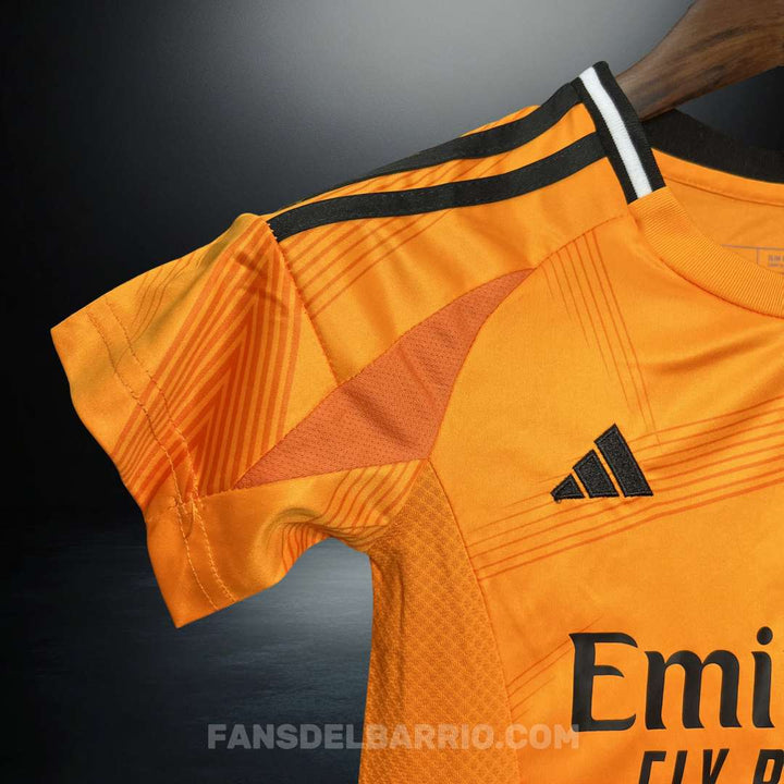 Kit Fan para Niño del Real Madrid 2024/25 Visita