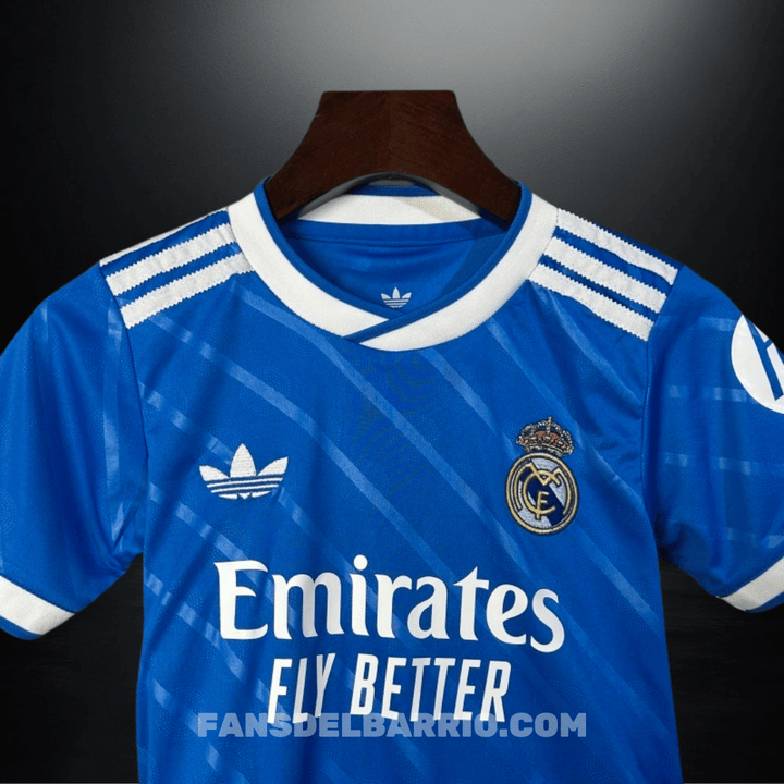 Kit Fan para Niño del Real Madrid 2025/26 Alternativo