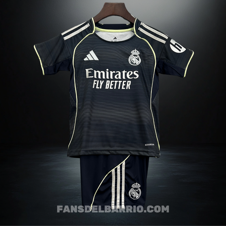 Kit Fan para Niño del Real Madrid 2025/26 Visita