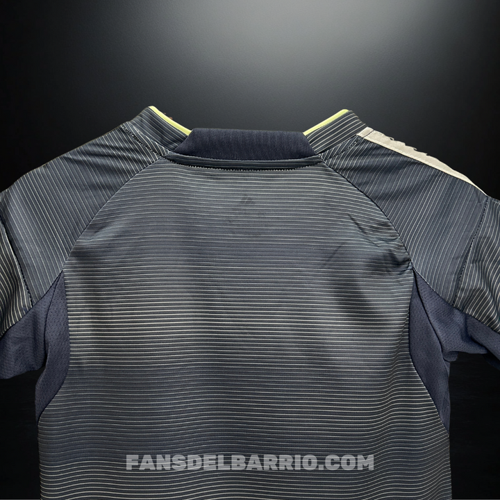 Kit Fan para Niño del Real Madrid 2025/26 Visita