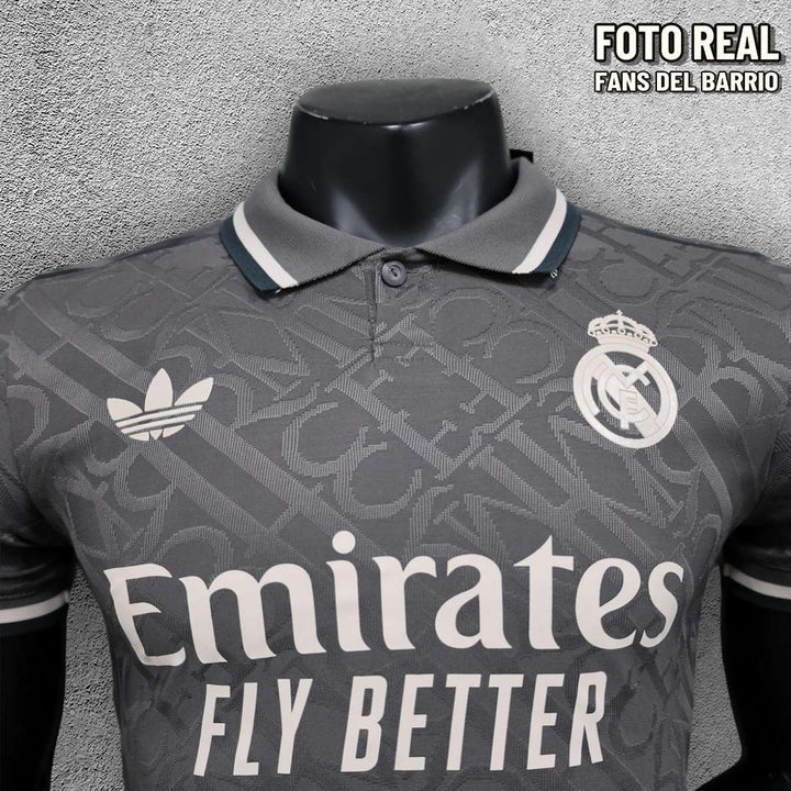 Real Madrid Alternativo 202425 Camiseta Player de Hombre (Adidas)