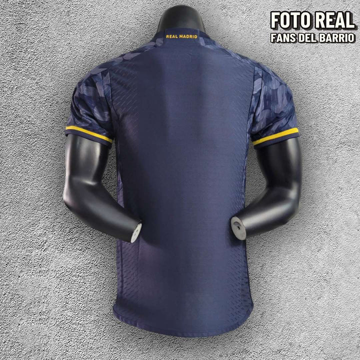 Real Madrid Visita 2023/24 Camiseta Player de Hombre (Adidas)