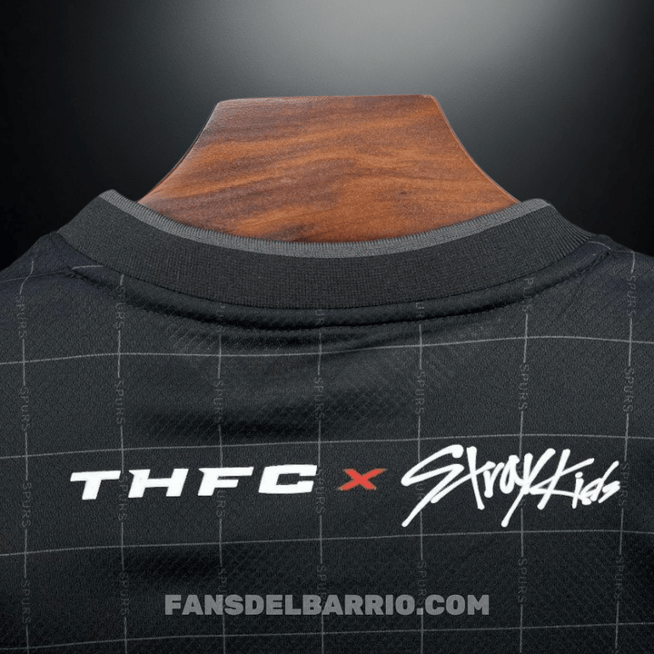 Camiseta Fan Tottenham Hotspur F.C.2025/26 Visita Edición Stray Kids para Hombre